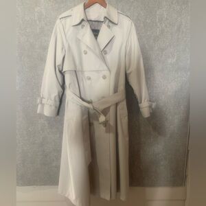 Vintage London Fog Women's Tan/Khaki Trench Coat